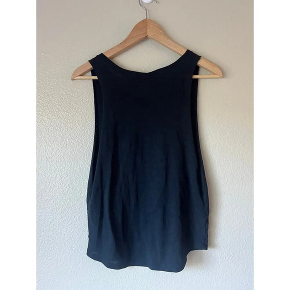 ❇️PINK VS 🥑 Tank 2 for $22❇️ - Picture 2 of 3